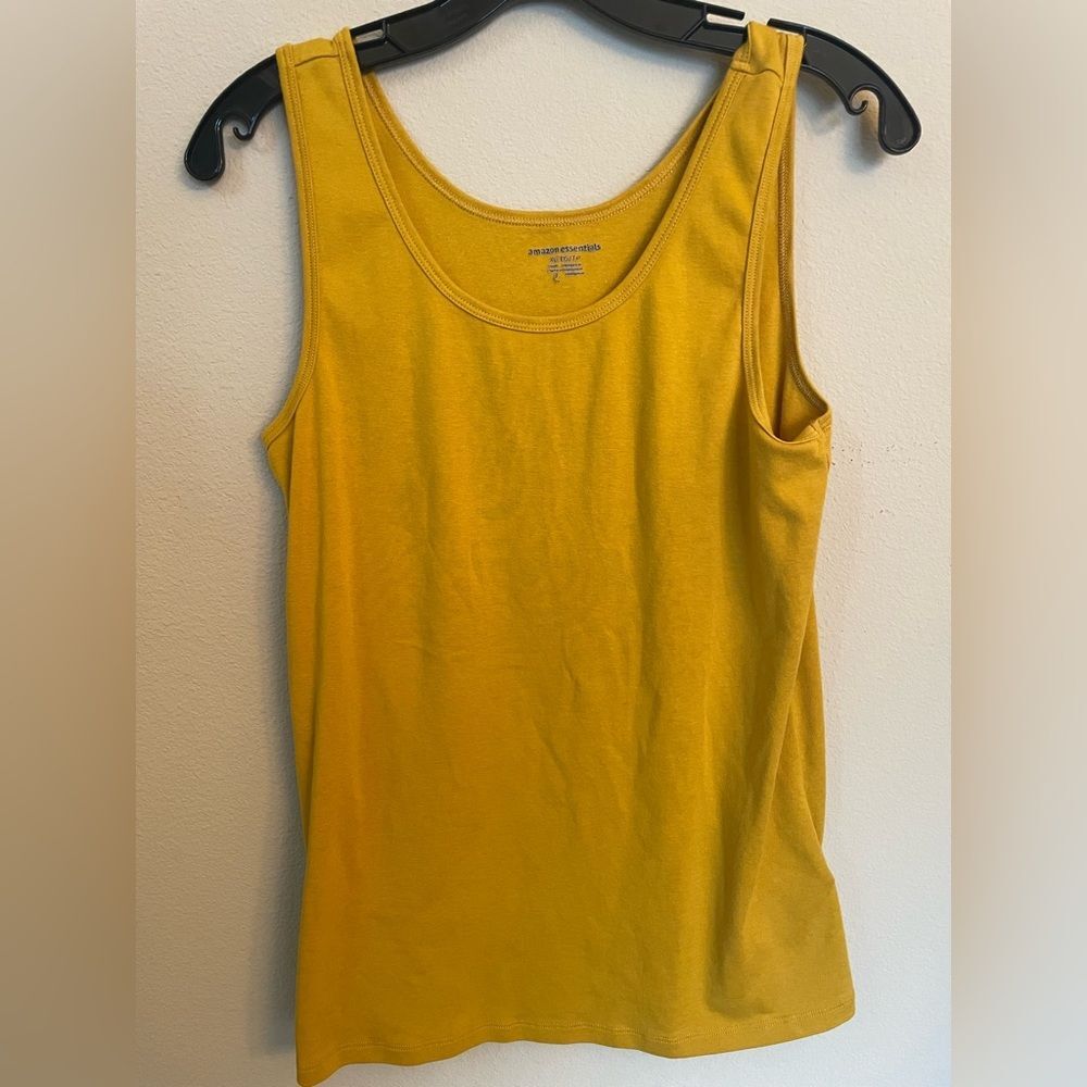 Layering tank gold size XL